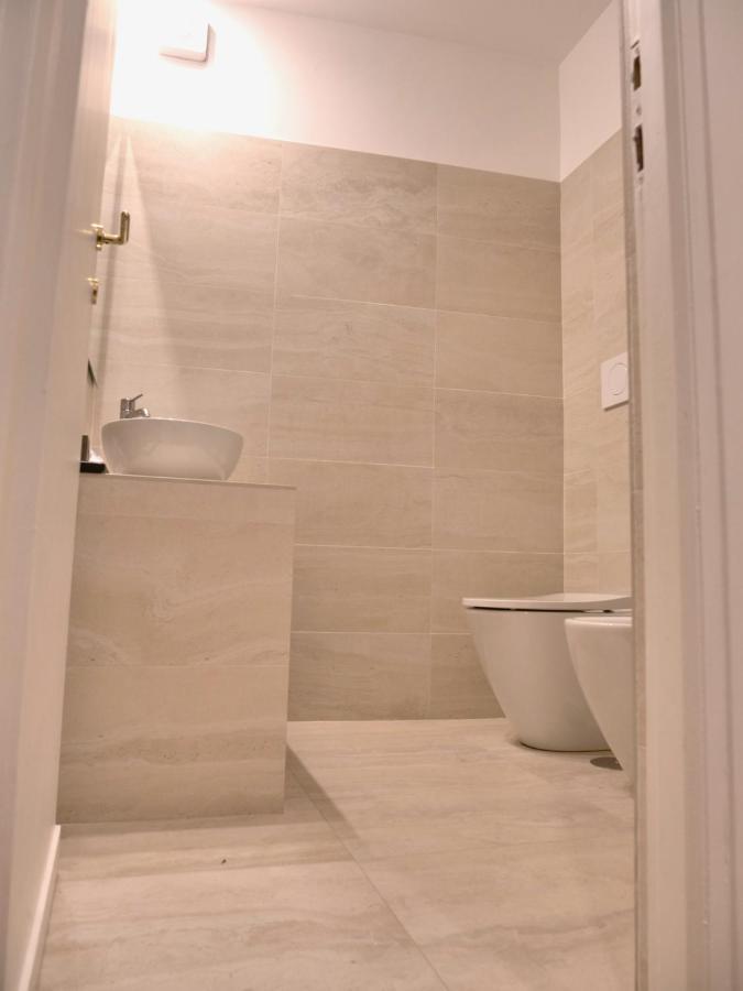 Helmirage Trevi Suite روما المظهر الخارجي الصورة